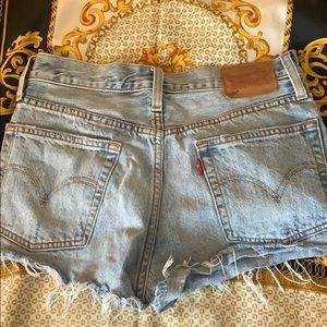 501 Mid Rise Waisted Shorts